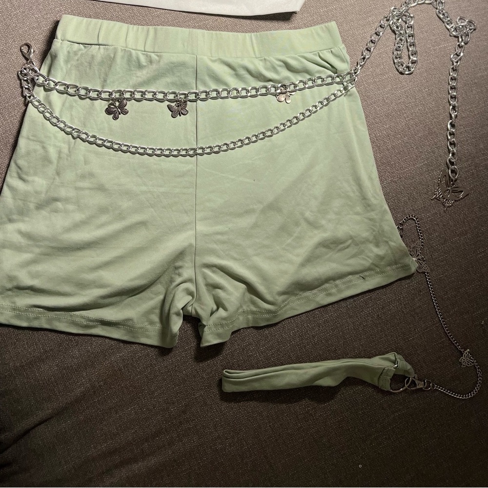 minced green rave outfit/festival (-: